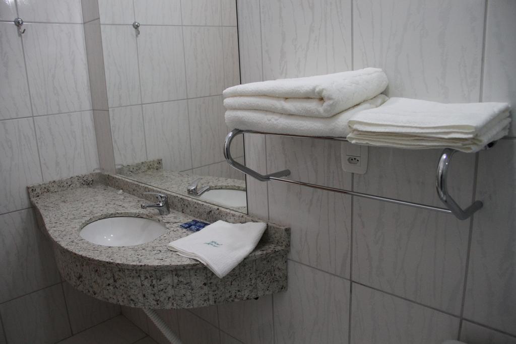 Hotel Monet Erechim Δωμάτιο φωτογραφία