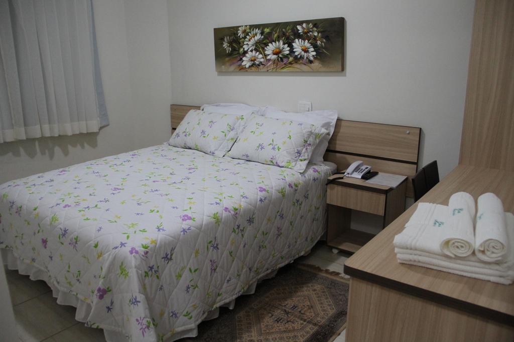 Hotel Monet Erechim Εξωτερικό φωτογραφία