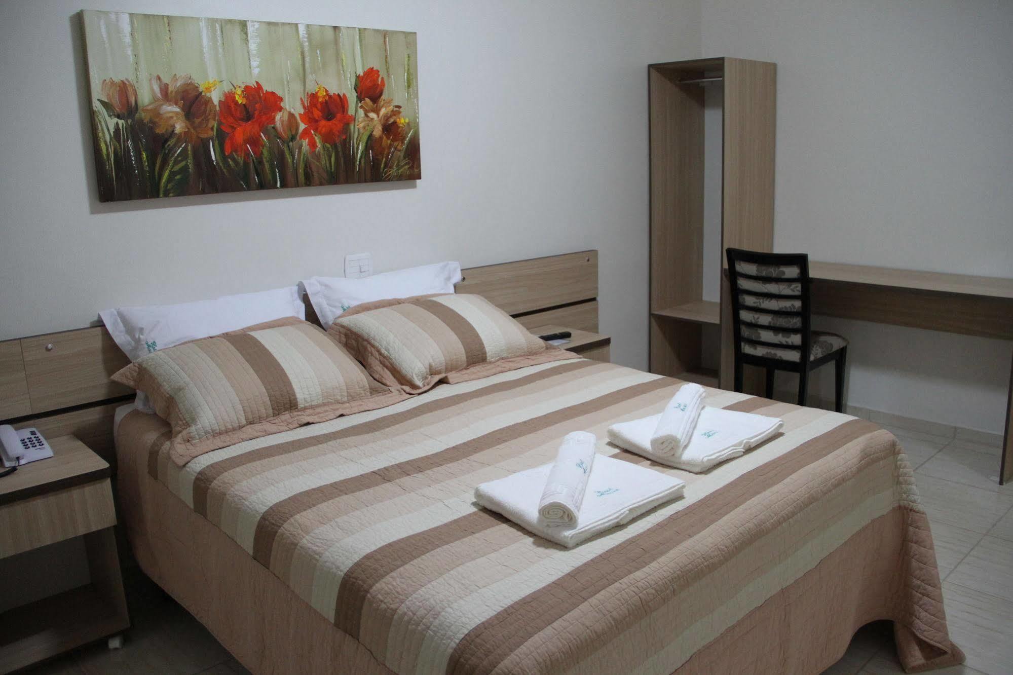 Hotel Monet Erechim Εξωτερικό φωτογραφία