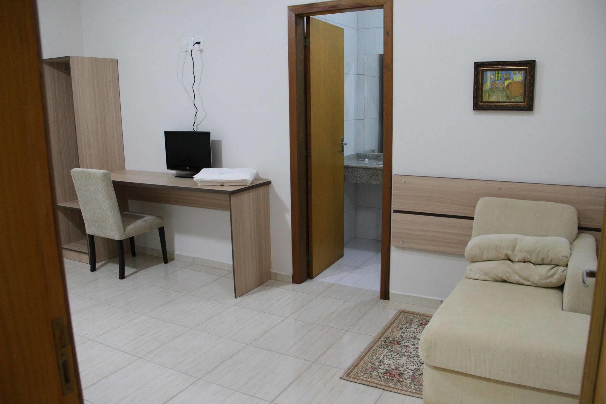 Hotel Monet Erechim Εξωτερικό φωτογραφία